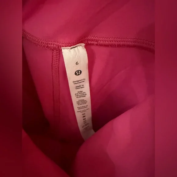 Lululemon Align Crop *21" Sonic Pink Sz 6 - Picture 5 of 7